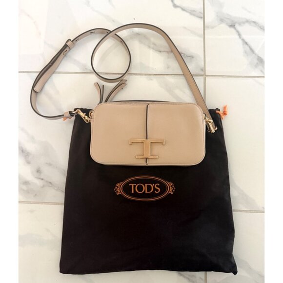 Tod's T-plaque leather crossbody camera bag in Tan - Picture 1 of 12